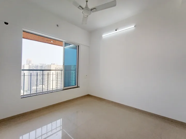 1 BHK Flat for rent in Grant Road